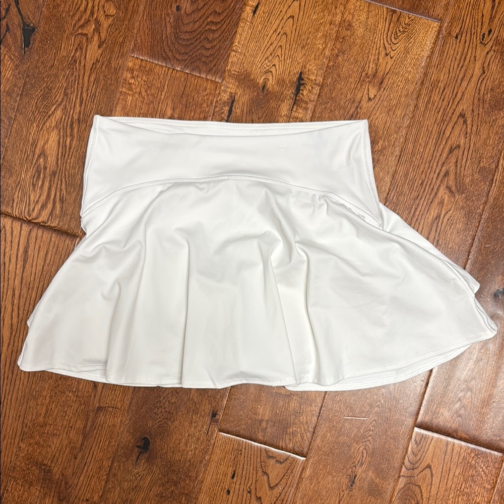 Old Navy White athletic skirt